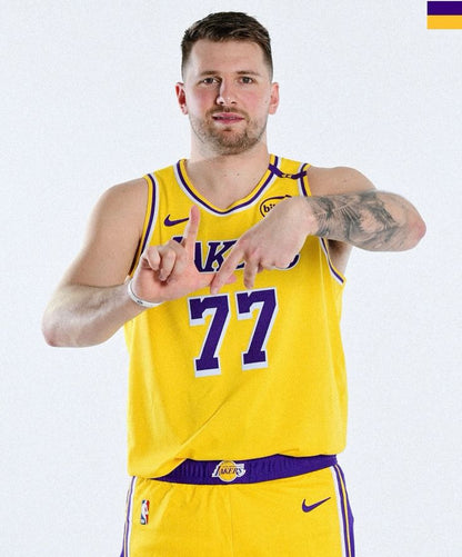 Maillot Nike Icon Edition Swingman des Lakers de Los Angeles - Or - Luka Dončić - Unisexe
